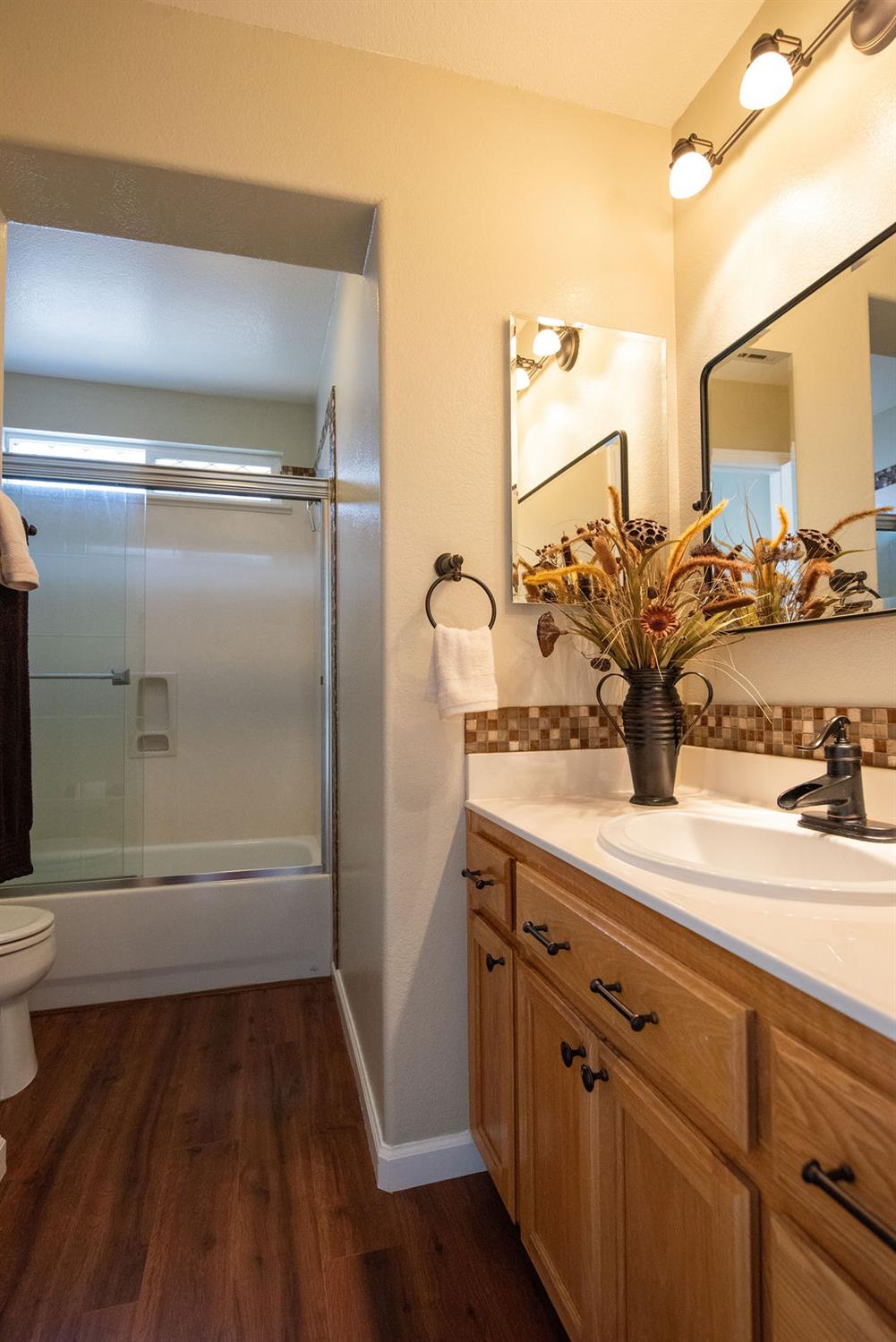 1981 Schaffhausen St, Manteca, CA 95337