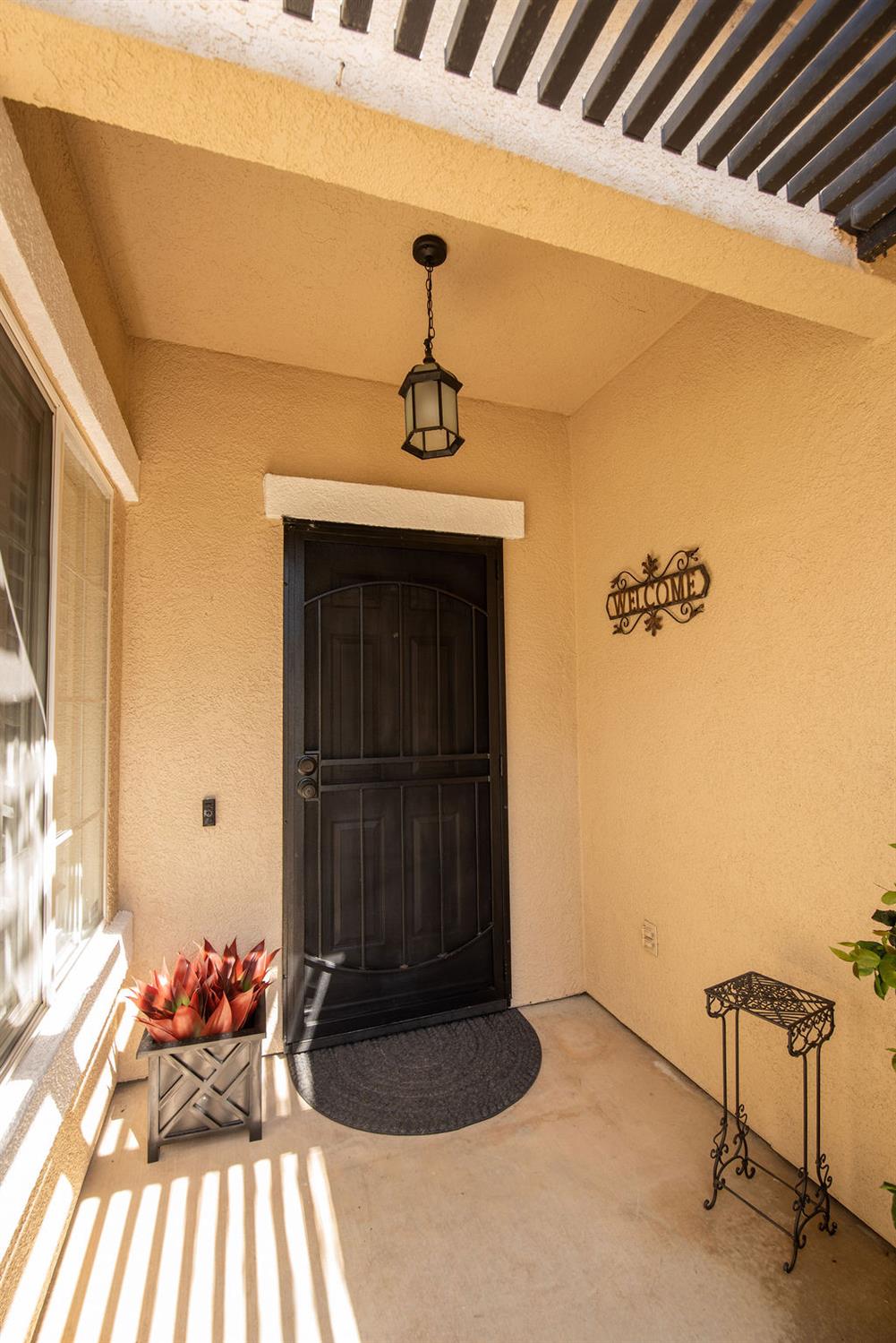 1981 Schaffhausen St, Manteca, CA 95337