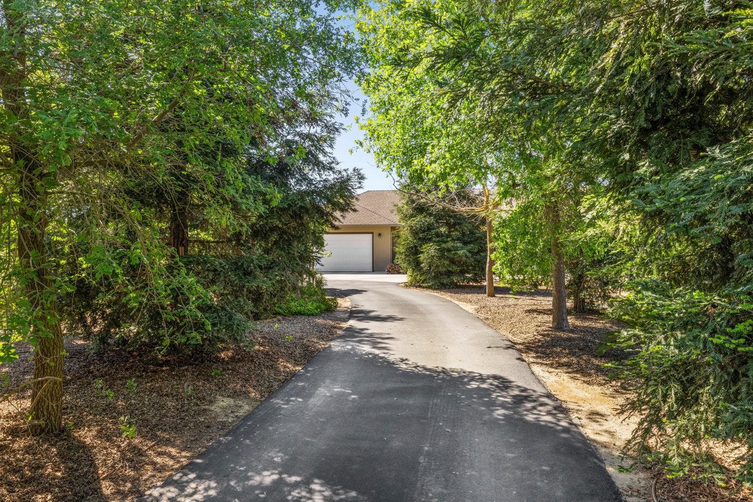 1255 Root Rd, Modesto, CA 95357