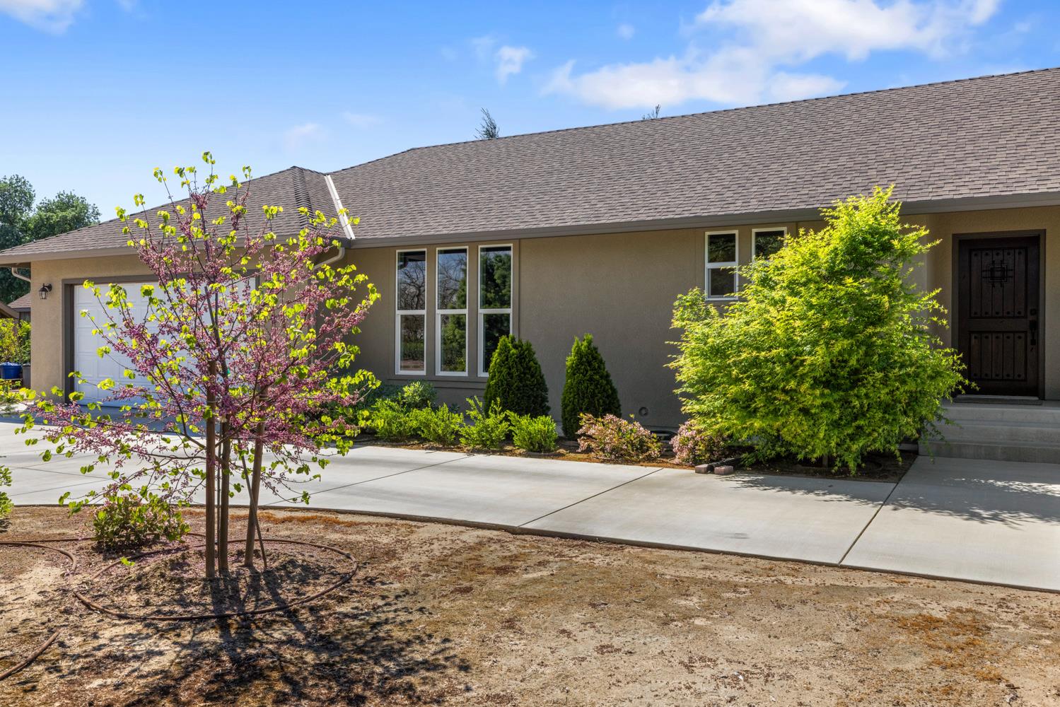 1255 Root Rd, Modesto, CA 95357