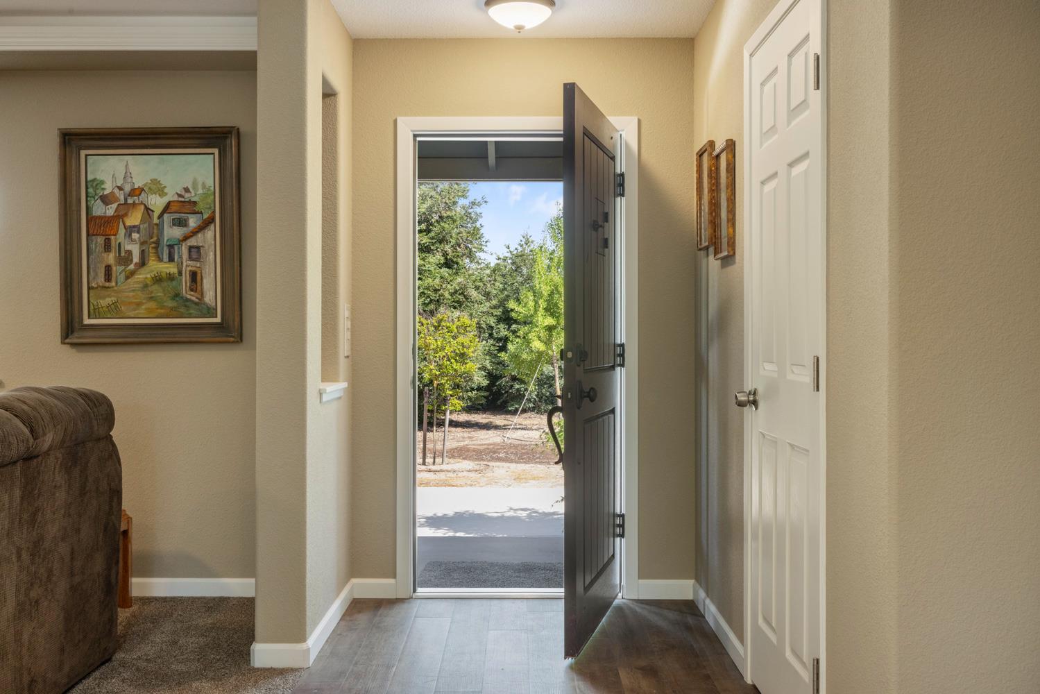 1255 Root Rd, Modesto, CA 95357