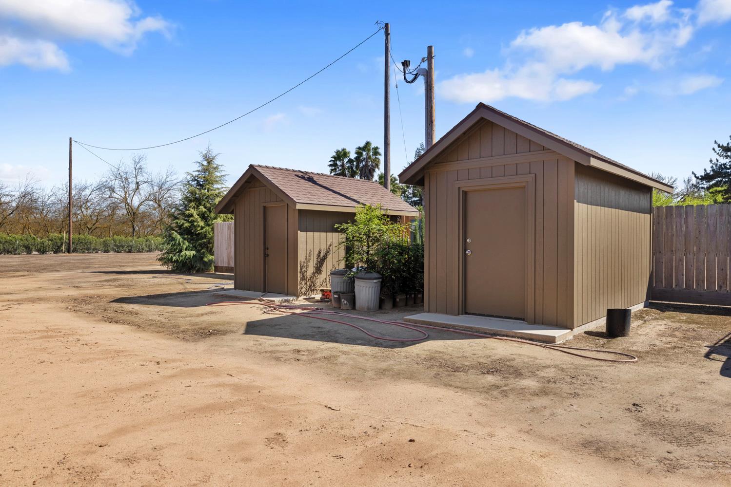 1255 Root Rd, Modesto, CA 95357