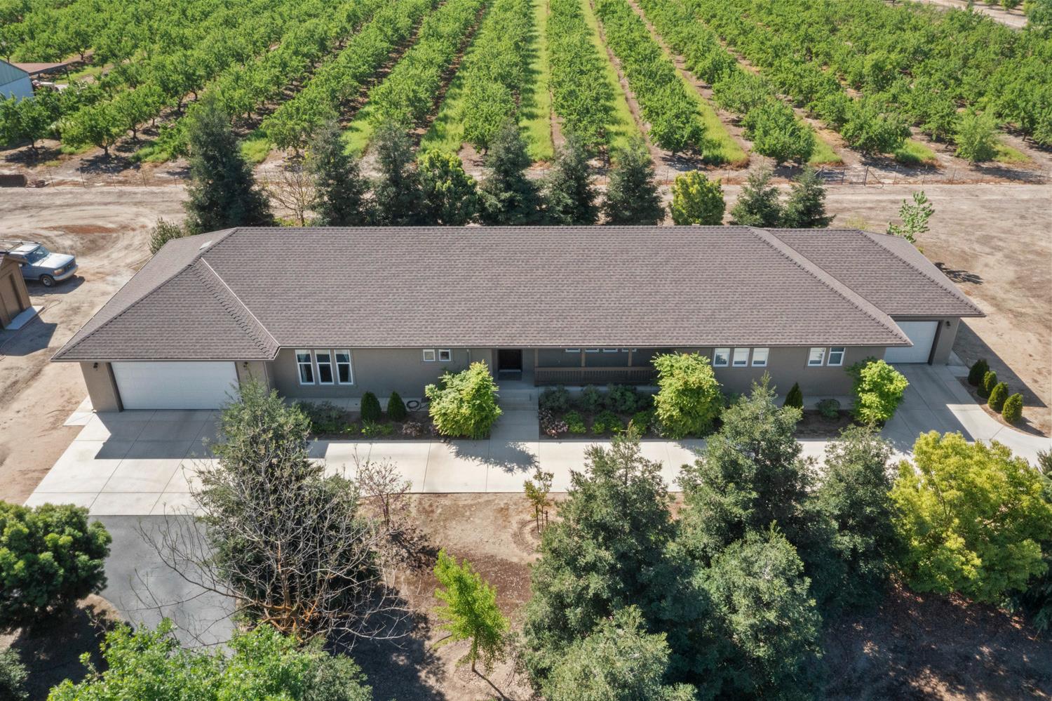 1255 Root Rd, Modesto, CA 95357