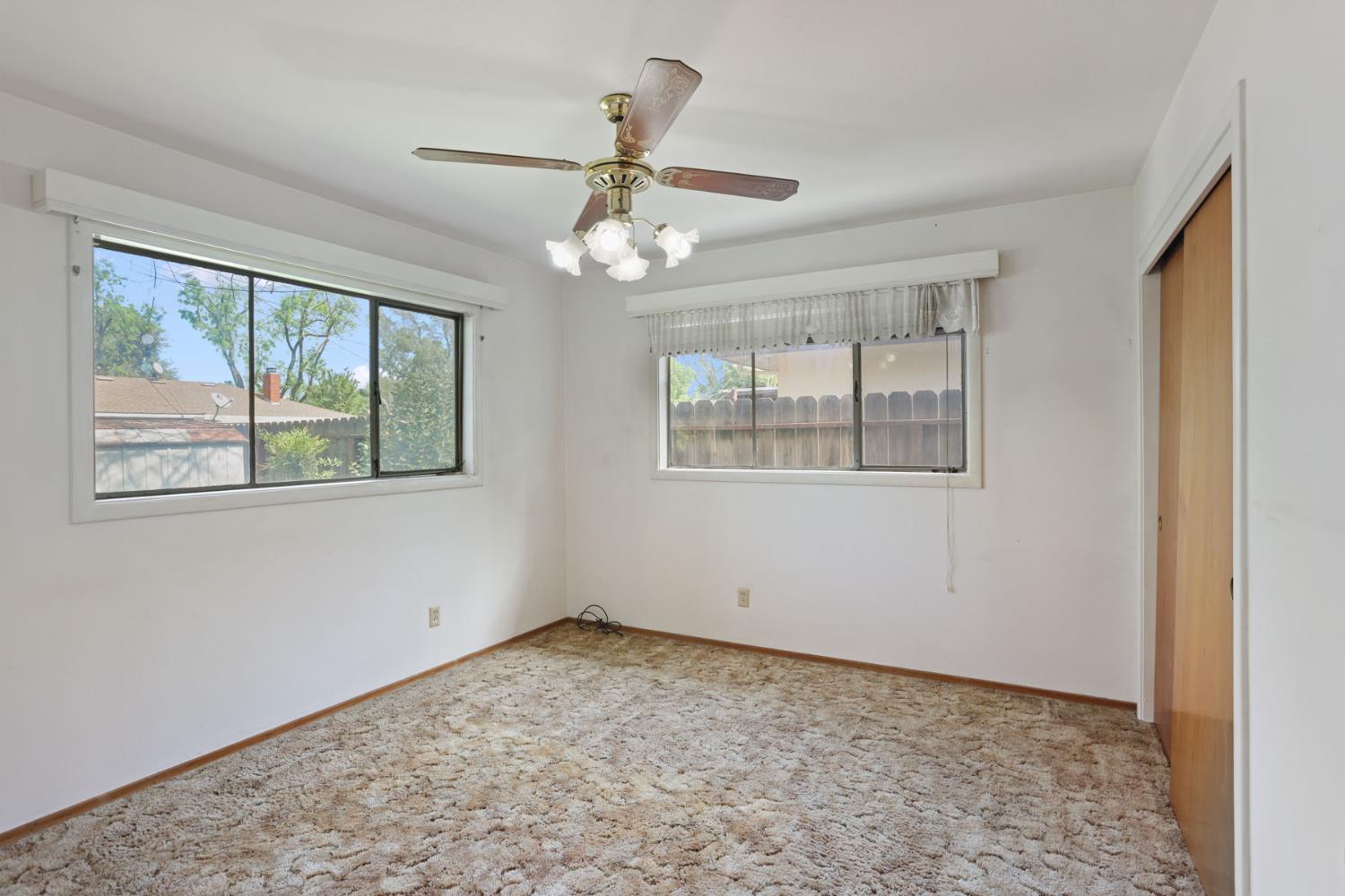 1617 Ashwood Dr, Modesto, CA 95350