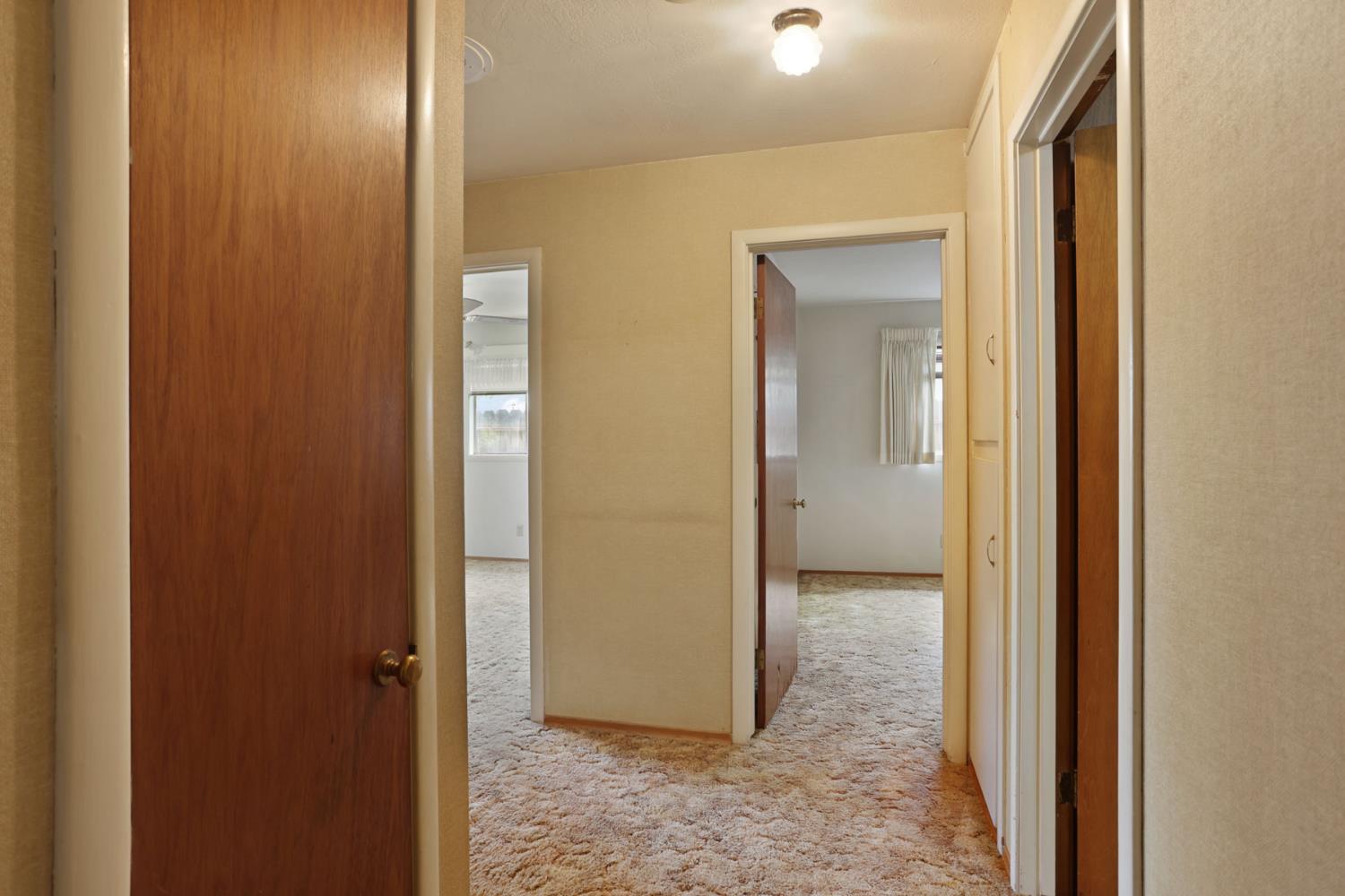 1617 Ashwood Dr, Modesto, CA 95350