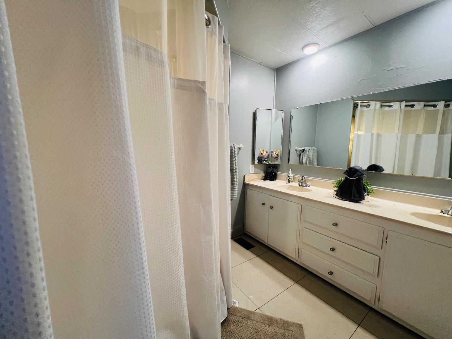 2845 E E Hatch Rd #86, Modesto, CA 95351