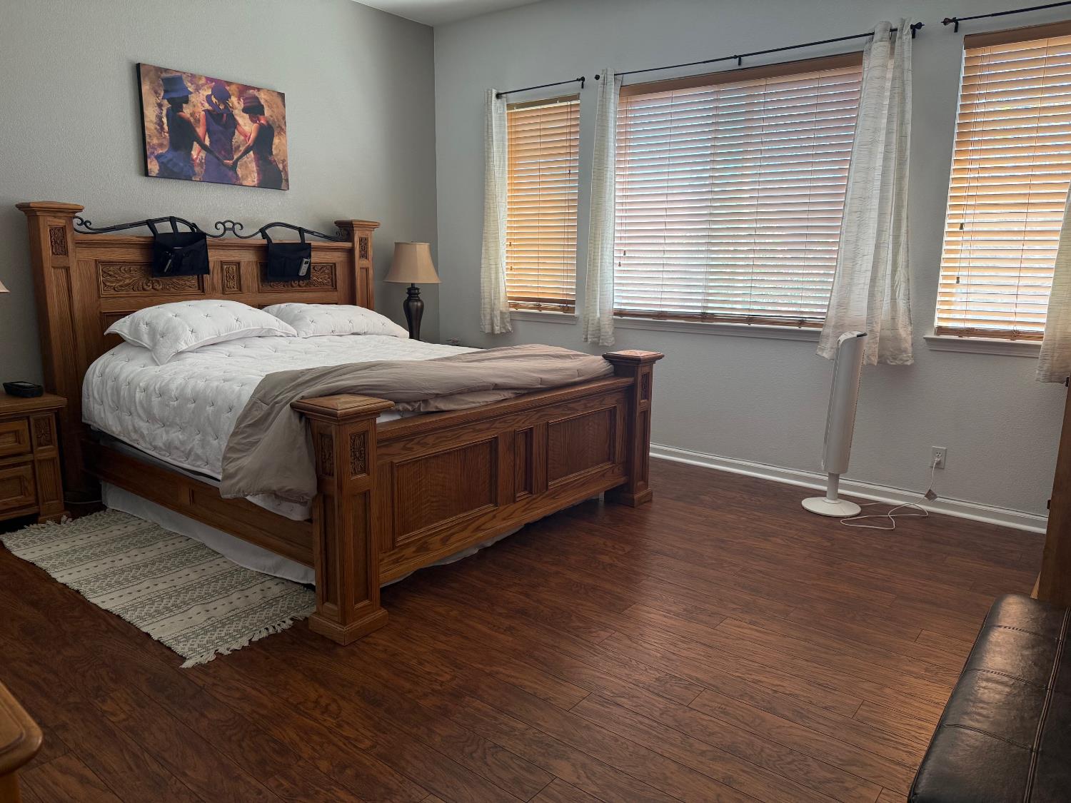 208 Murano St, Los Banos, CA 93635