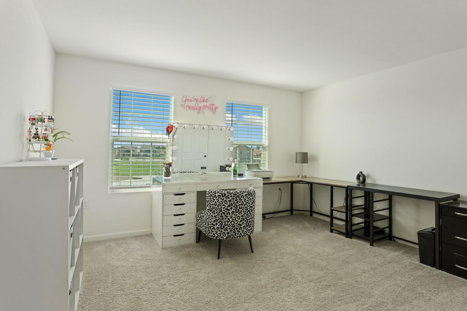 1601 Redhaven Pl, Hughson, CA 95326