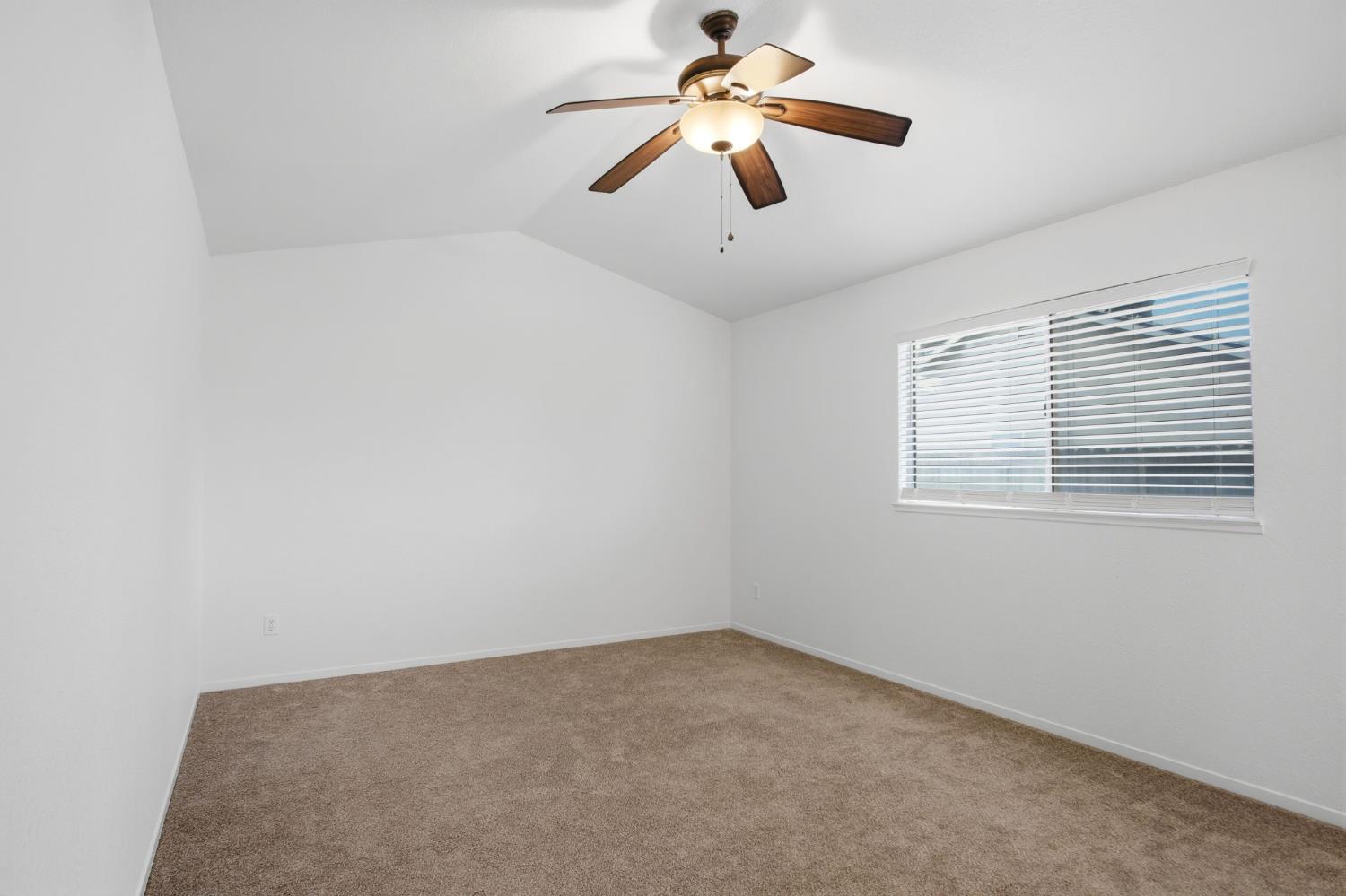 8239 Kapor, Hilmar, CA 95324