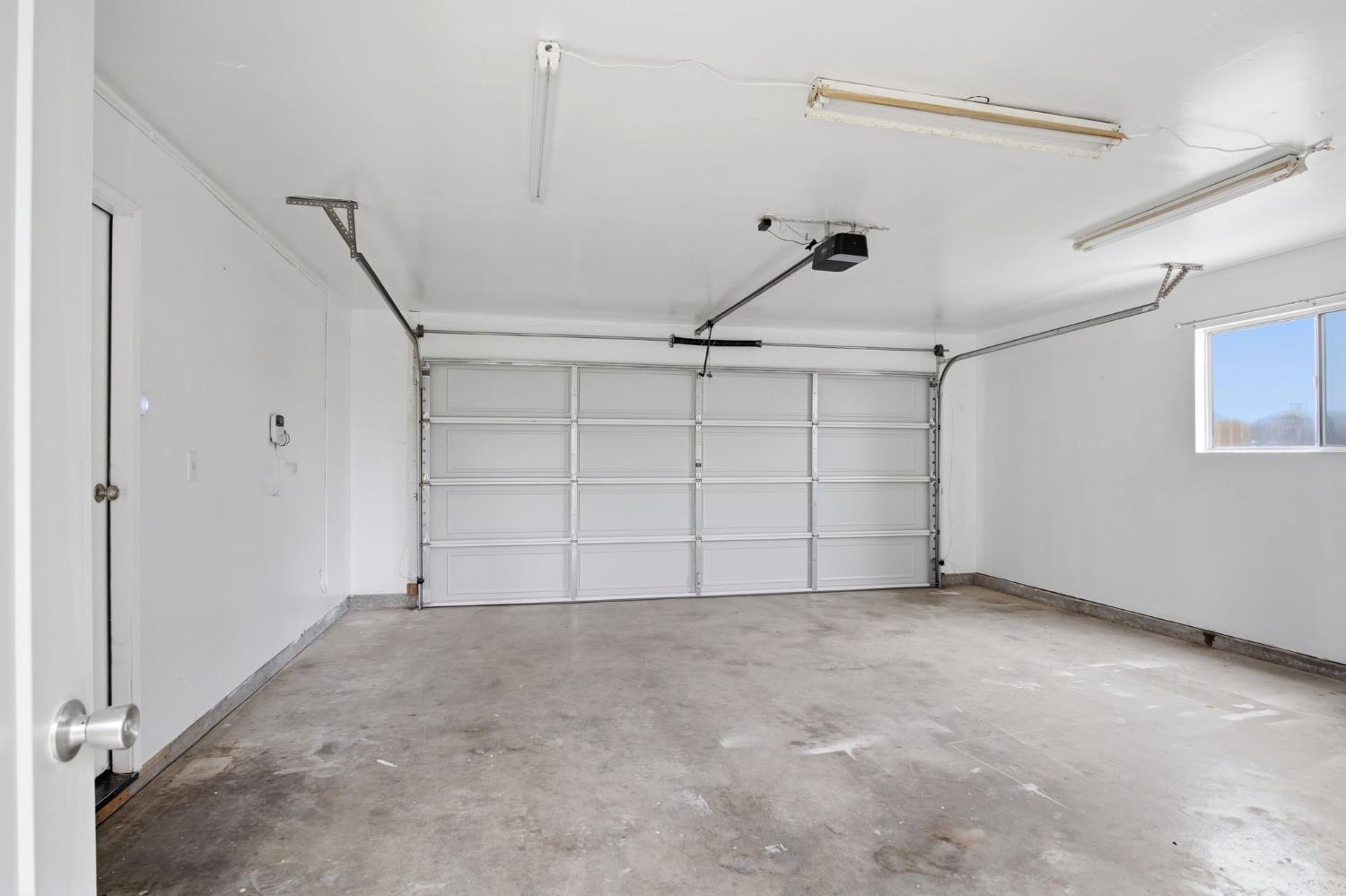 8239 Kapor, Hilmar, CA 95324