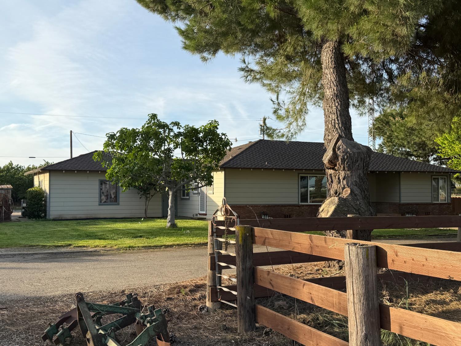 1248 E Las Palmas Ave, Patterson, CA 95363