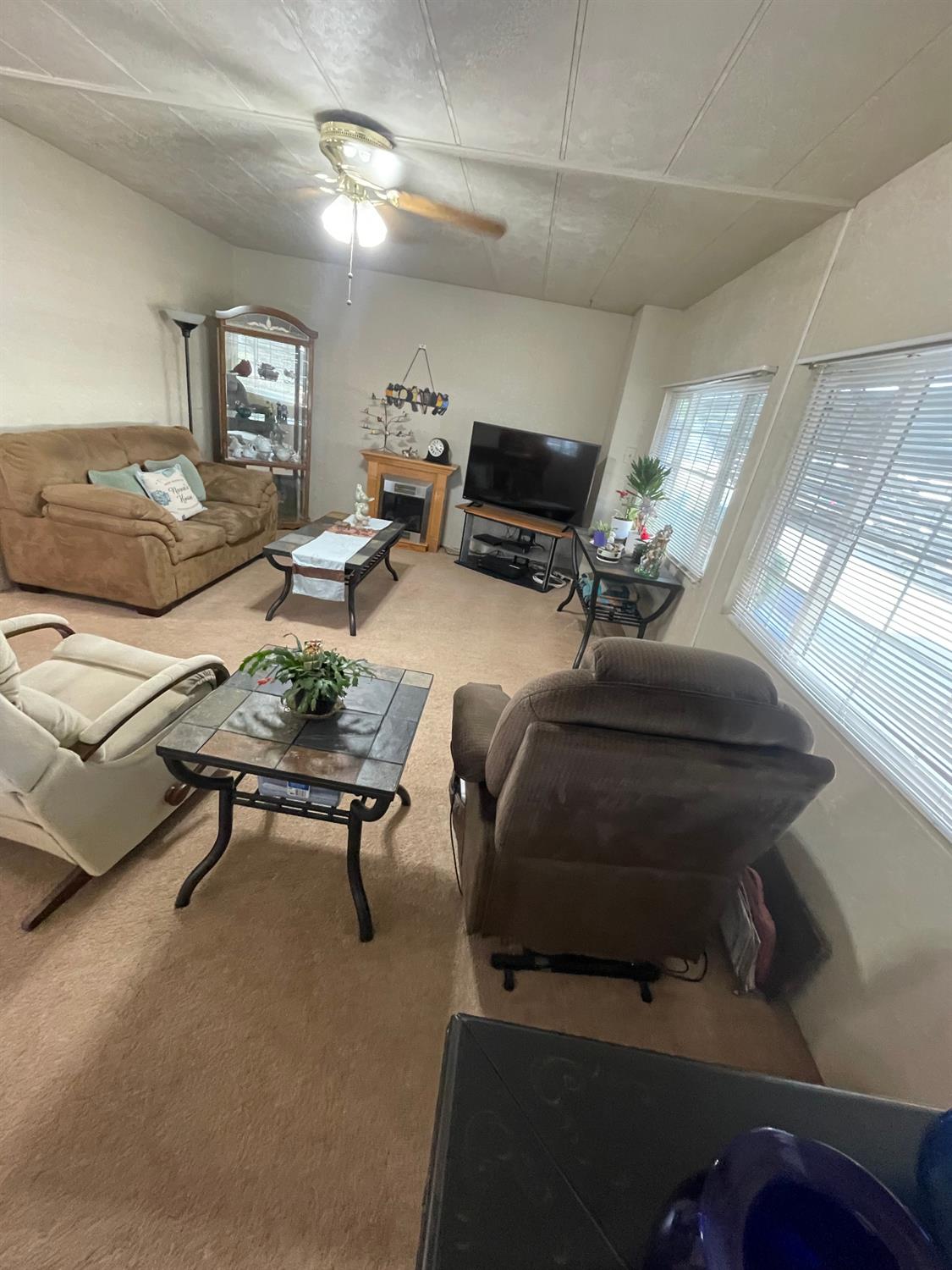 2621 Prescott Rd #37, Modesto, CA 95350