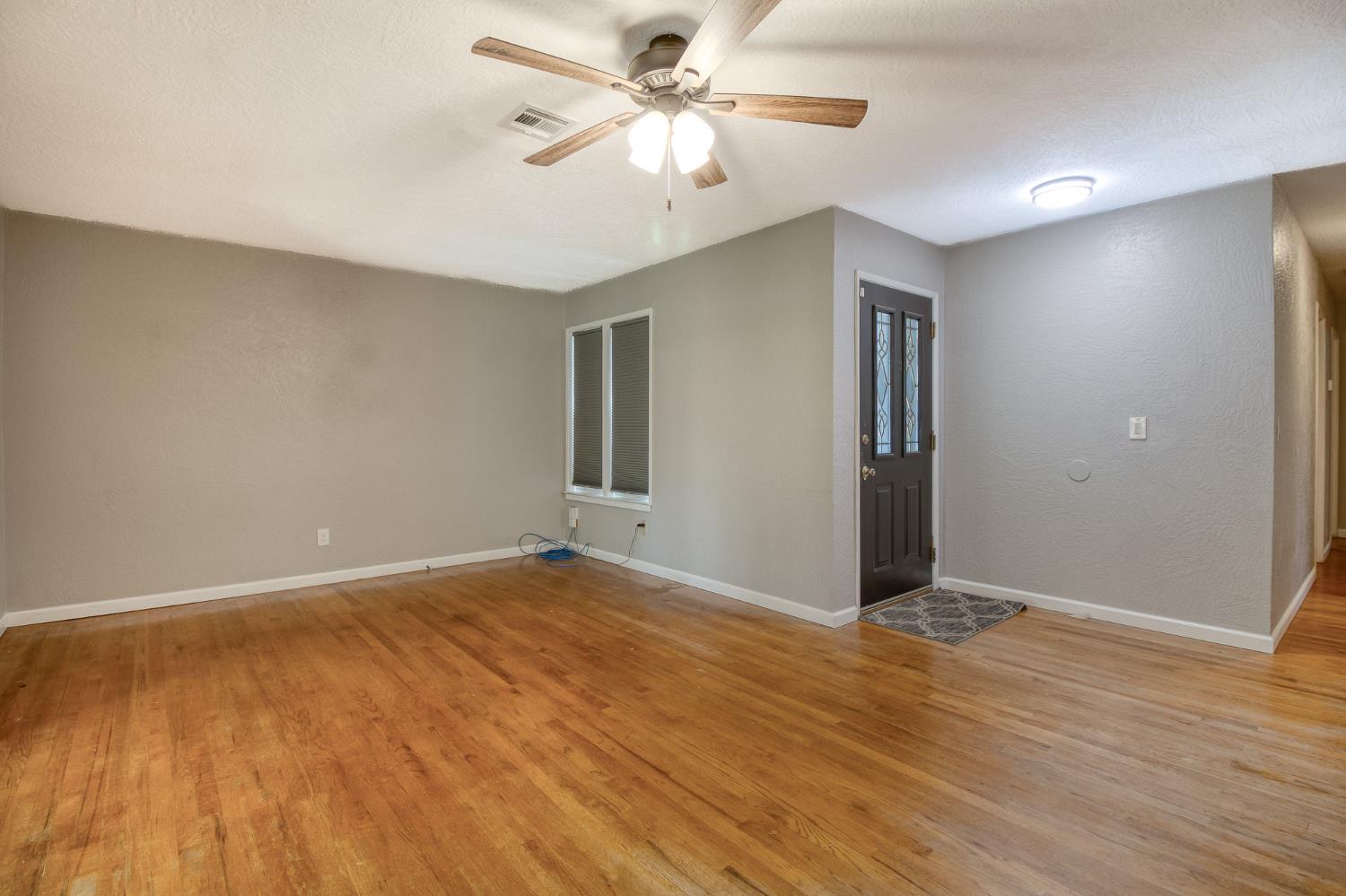 1605 Pimlico Dr, Modesto, CA 95350