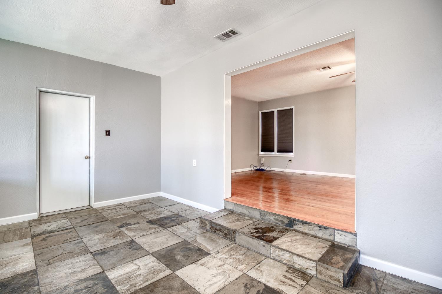 1605 Pimlico Dr, Modesto, CA 95350