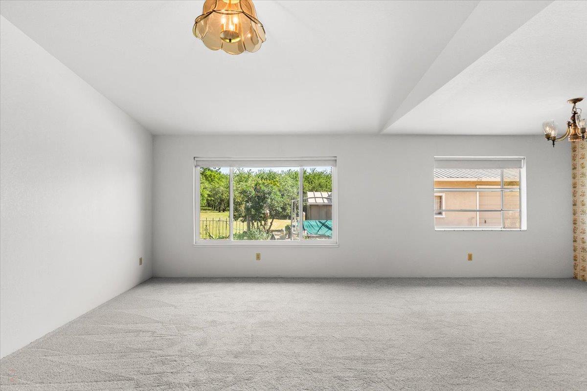 22082 Oleander Ave, Manteca, CA 95337