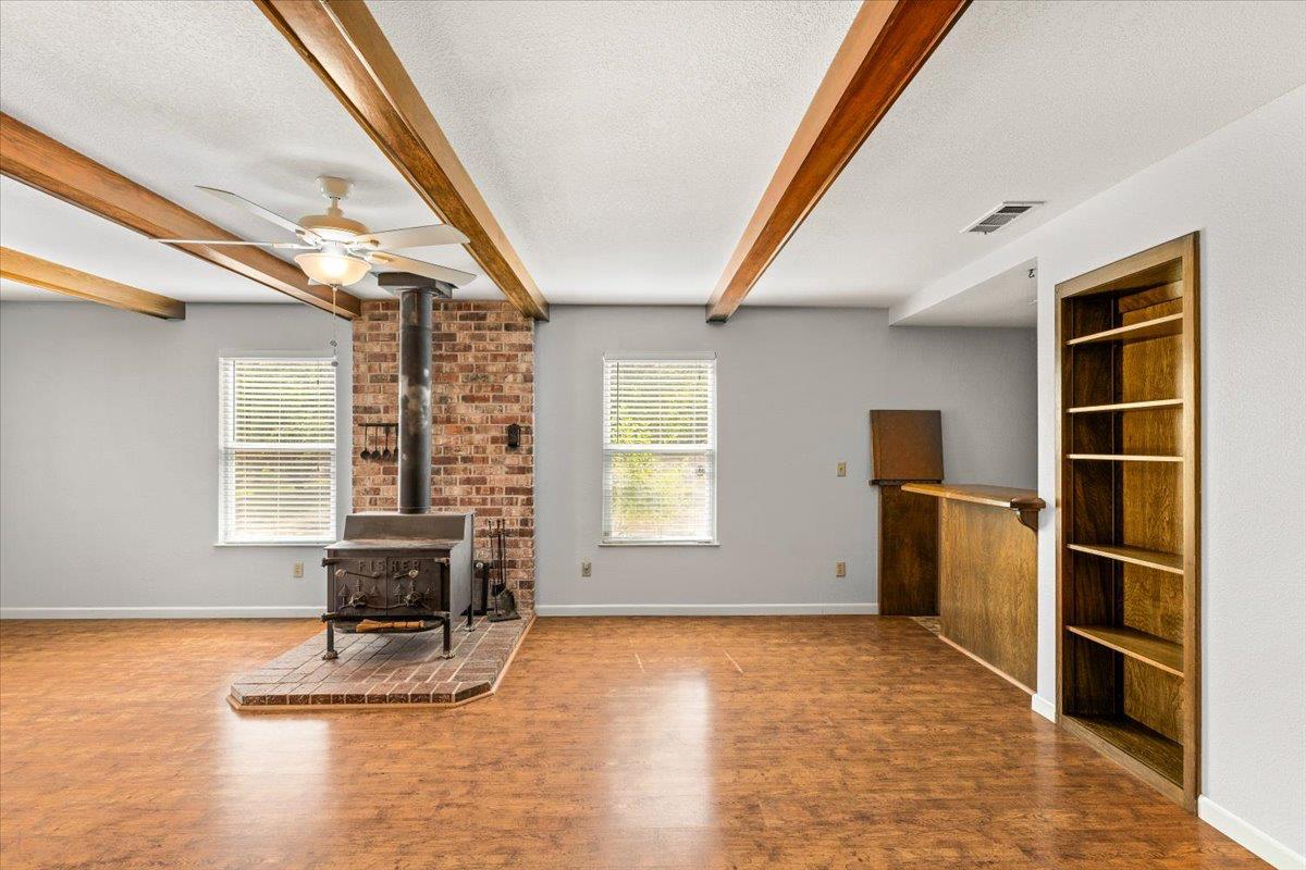 22082 Oleander Ave, Manteca, CA 95337