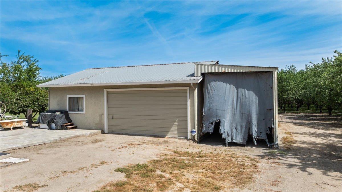 22082 Oleander Ave, Manteca, CA 95337