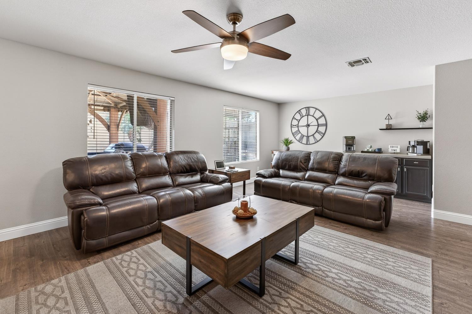 1242 Yellowhammer Dr, Patterson, CA 95363