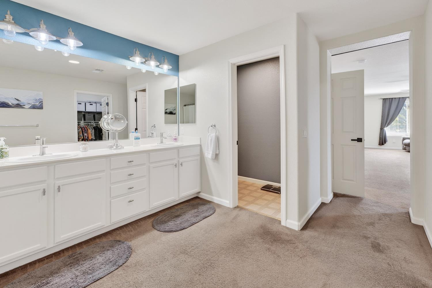 1242 Yellowhammer Dr, Patterson, CA 95363