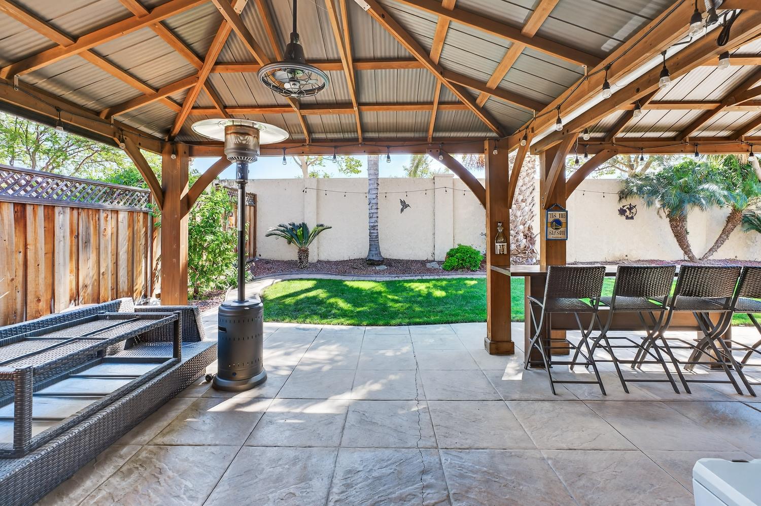 1242 Yellowhammer Dr, Patterson, CA 95363