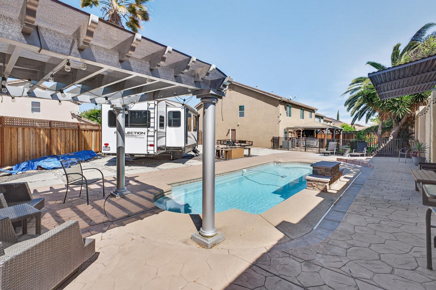 1242 Yellowhammer Dr, Patterson, CA 95363