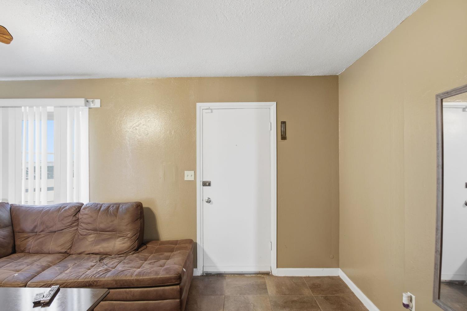 2406 S Walnut Rd, Turlock, CA 95380