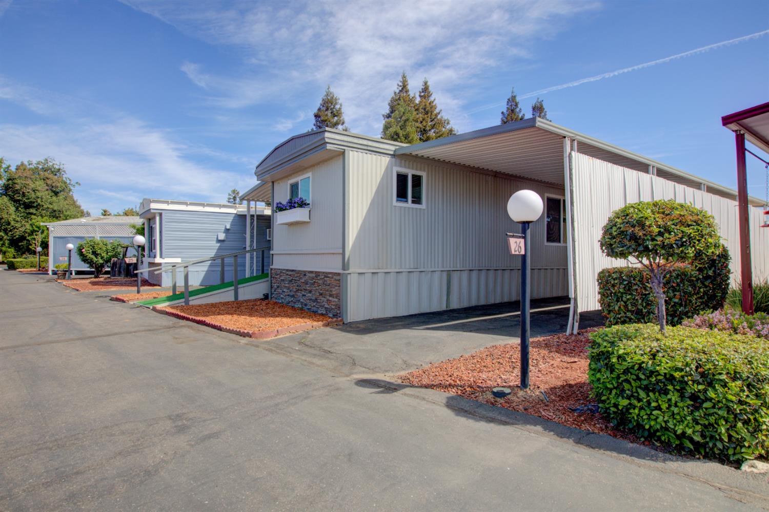 2107 Patterson Rd #25, Riverbank, CA 95367