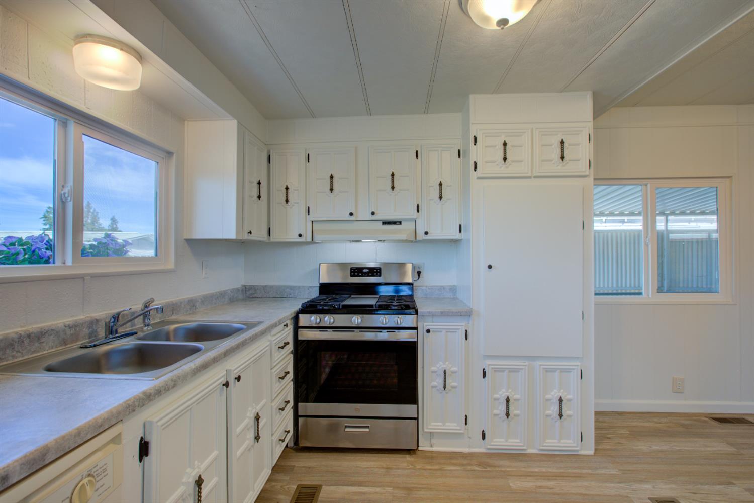 2107 Patterson Rd #25, Riverbank, CA 95367