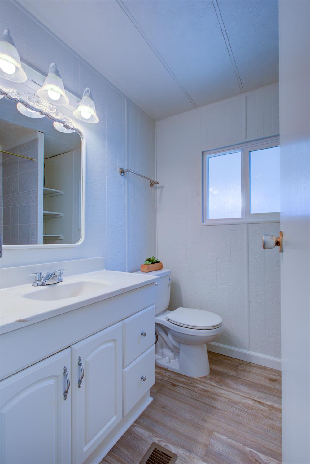 2107 Patterson Rd #25, Riverbank, CA 95367