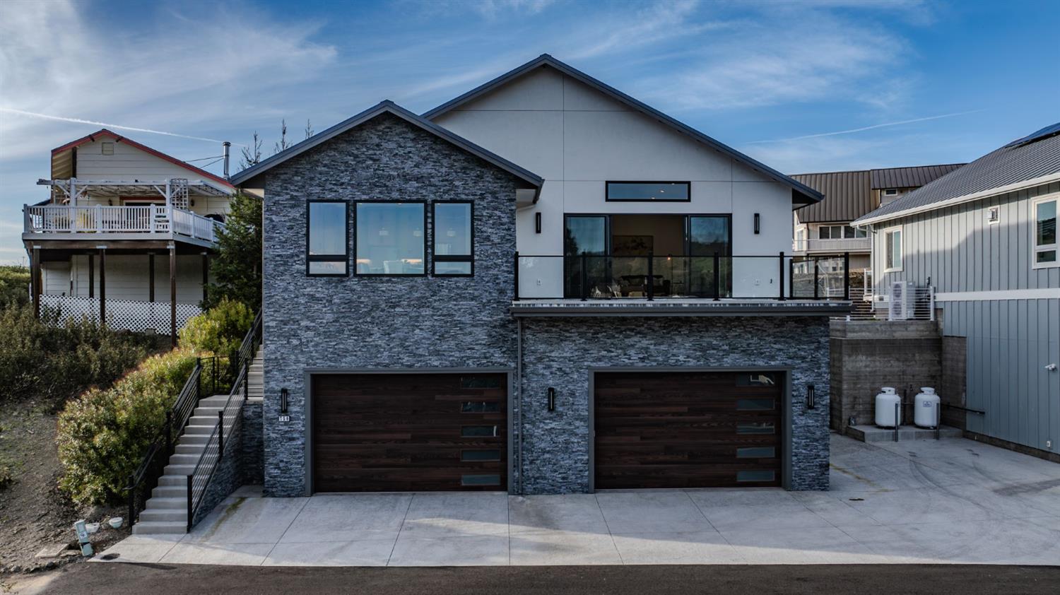750 Sandy Bar Dr, Copperopolis, CA 95228