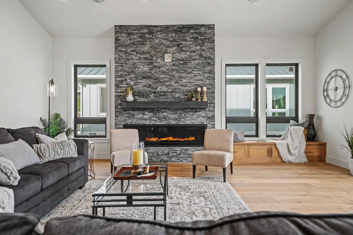 750 Sandy Bar Dr, Copperopolis, CA 95228