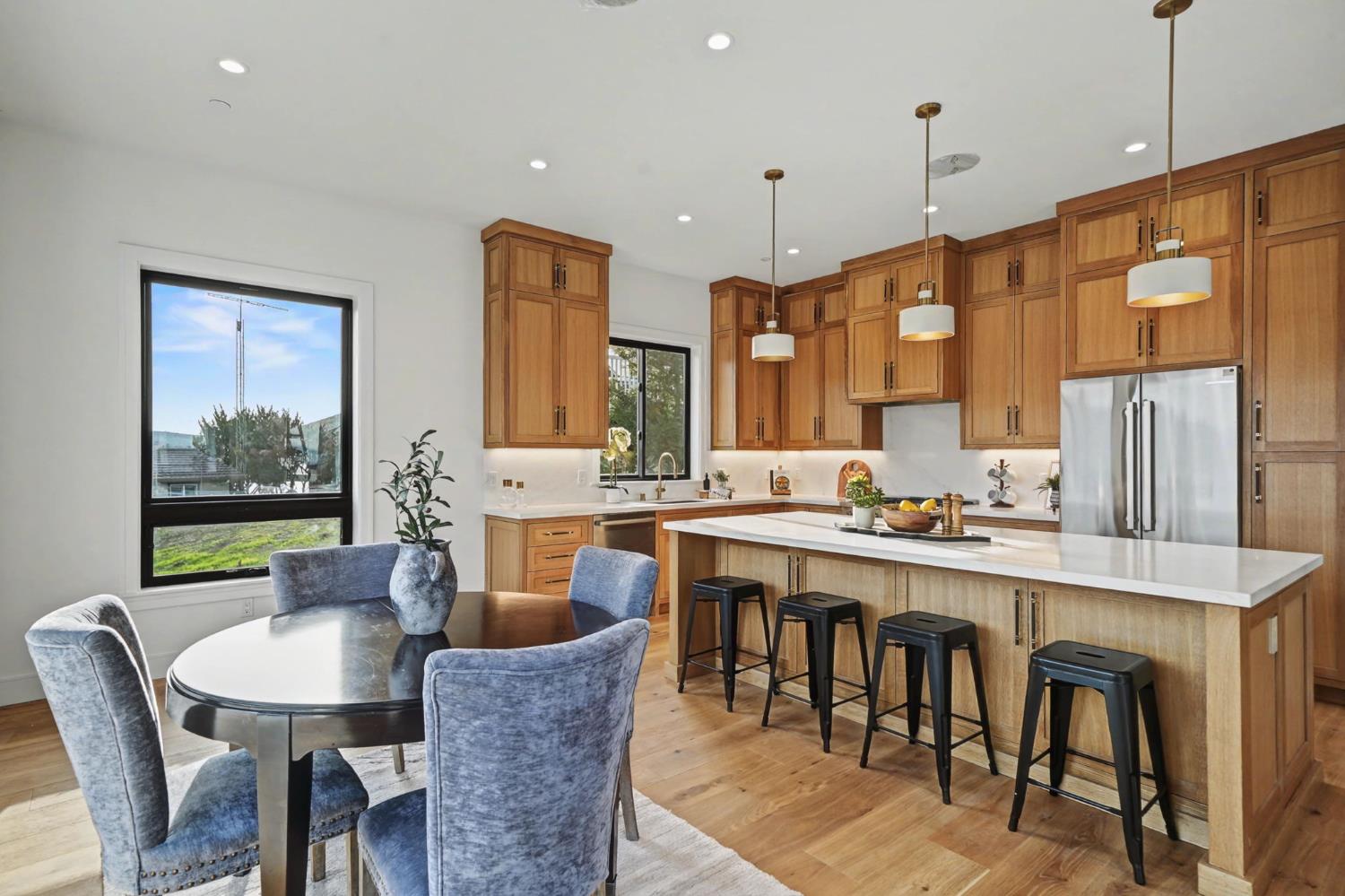 750 Sandy Bar Dr, Copperopolis, CA 95228