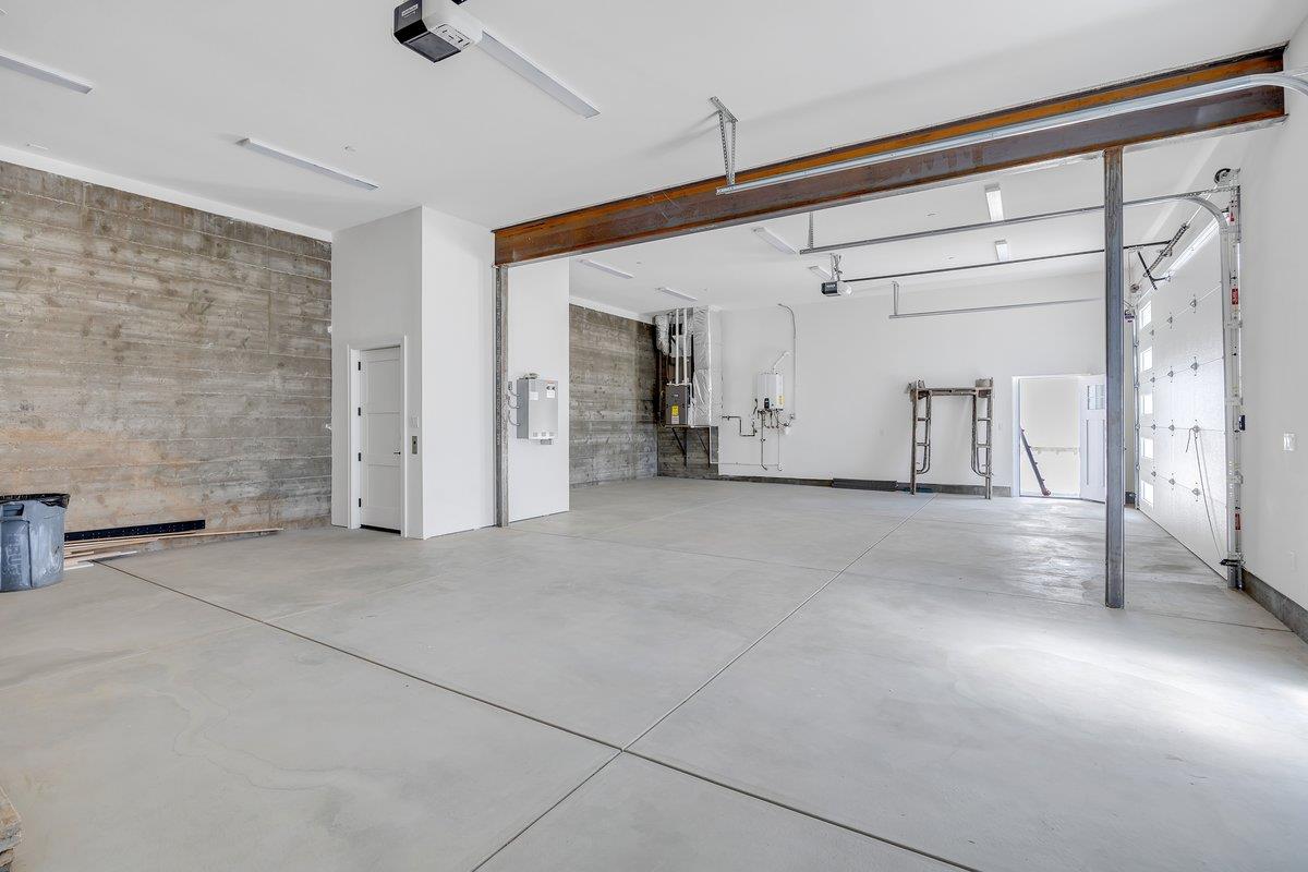 750 Sandy Bar Dr, Copperopolis, CA 95228