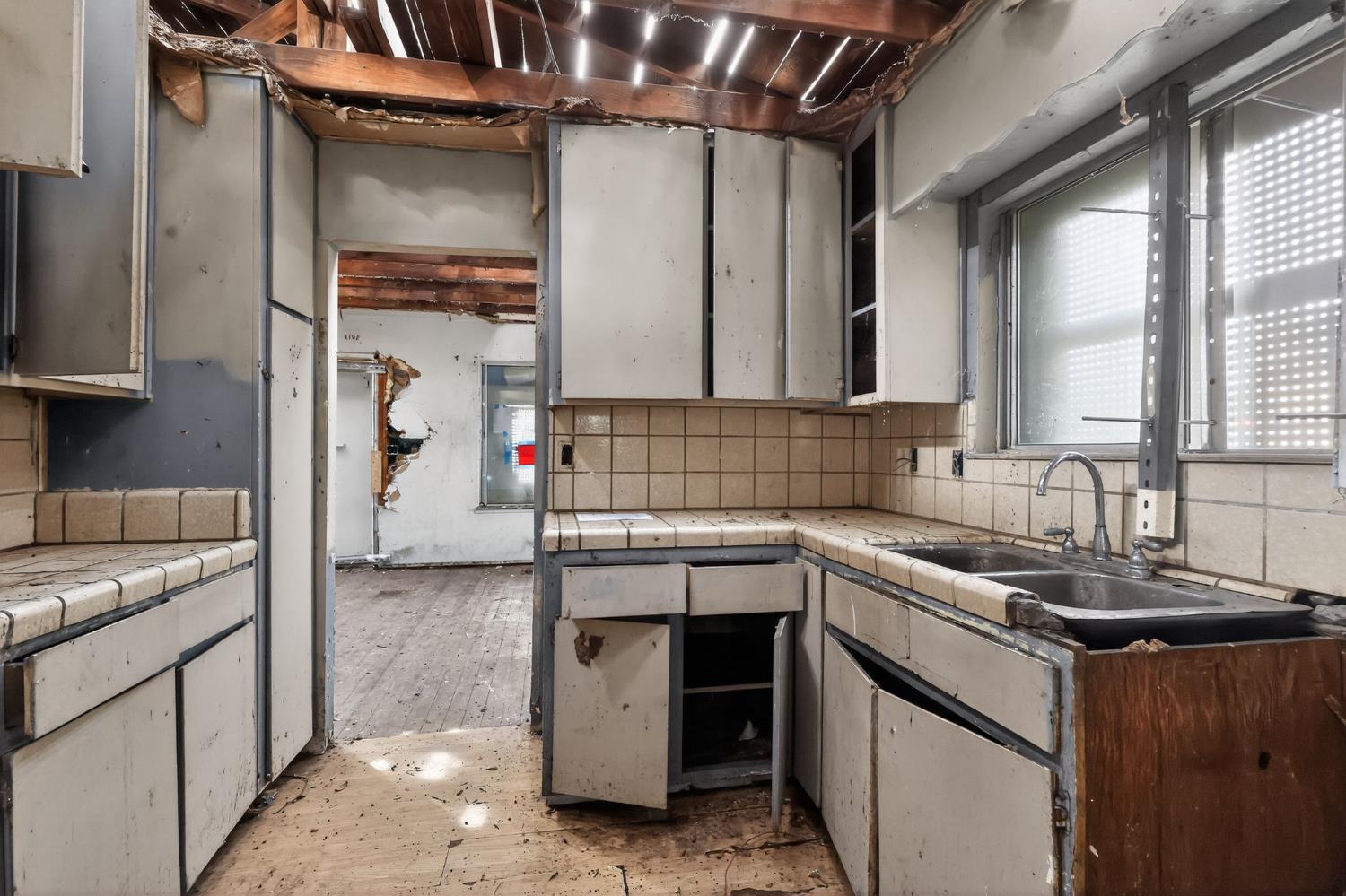 443 Colorado Ave, Modesto, CA 95351