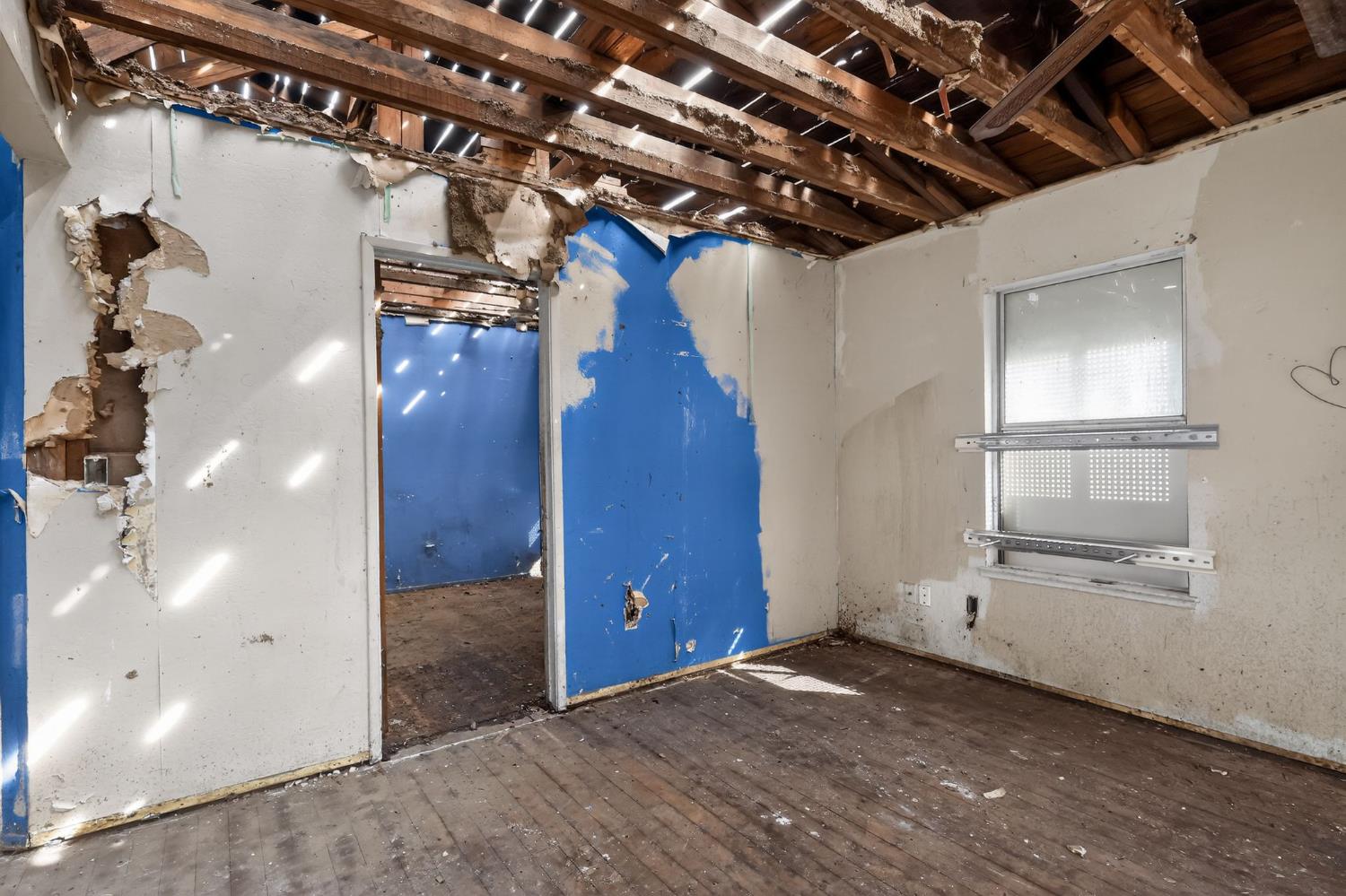 443 Colorado Ave, Modesto, CA 95351