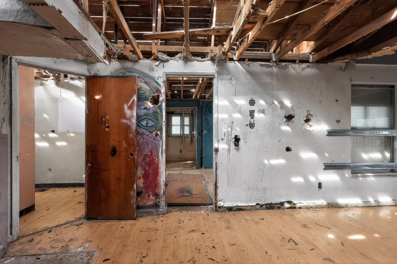 443 Colorado Ave, Modesto, CA 95351