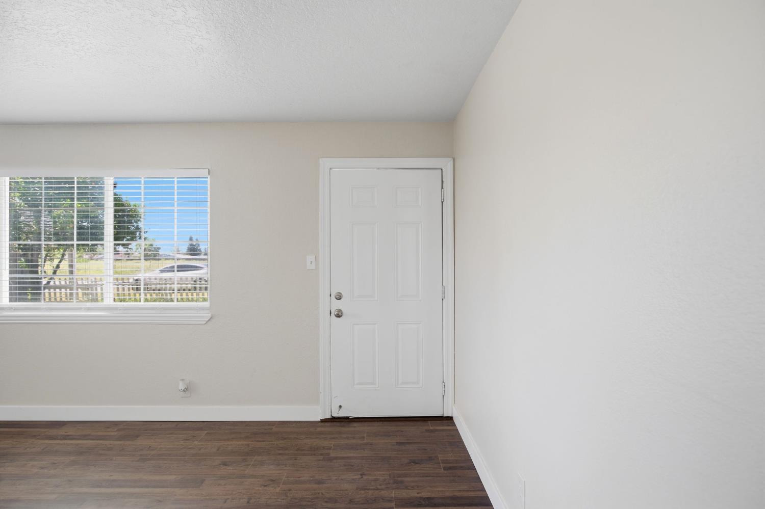 830 Montpelier Rd, Hickman, CA 95323