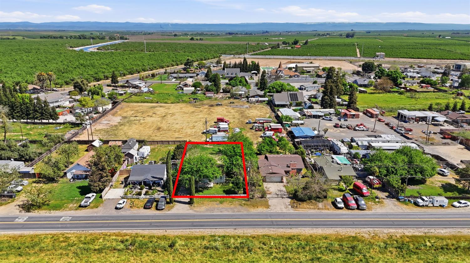 830 Montpelier Rd, Hickman, CA 95323