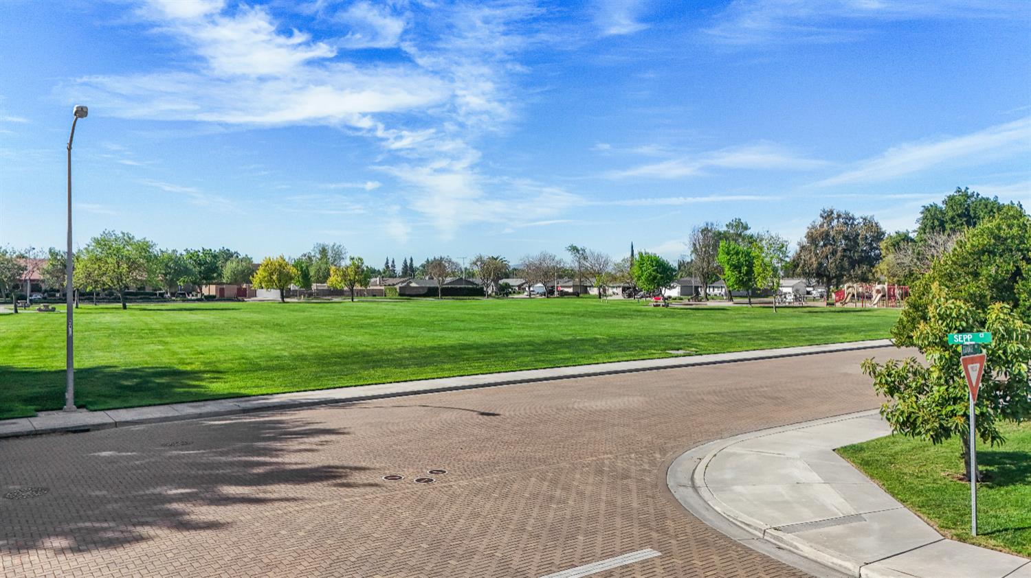 547 Sepp Ct, Ripon, CA 95366