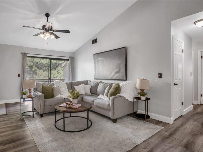 3400 Sullivan Ct #220, Modesto, CA 95356