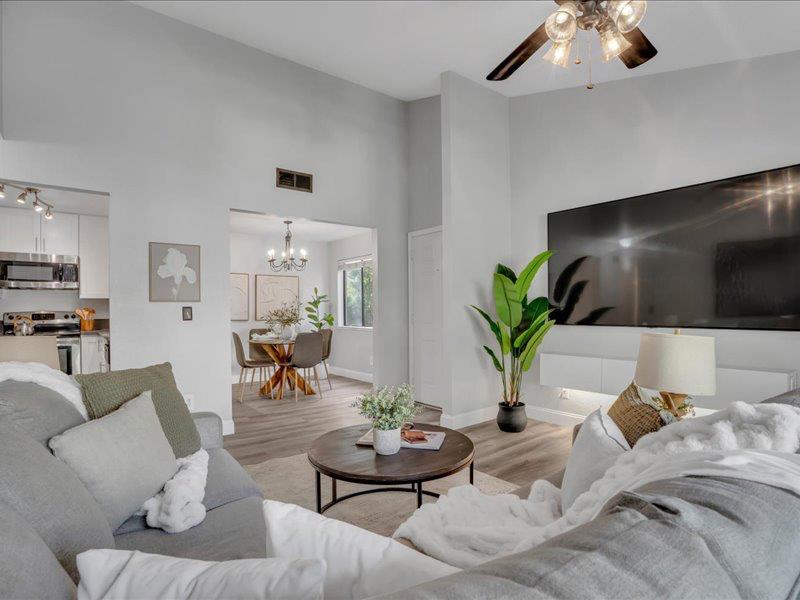 3400 Sullivan Ct #220, Modesto, CA 95356