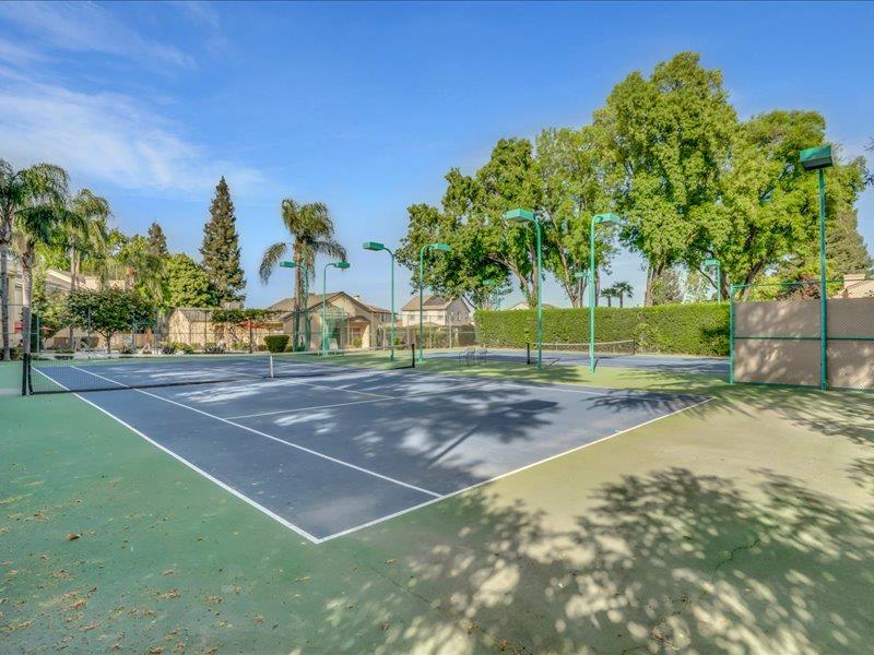 3400 Sullivan Ct #220, Modesto, CA 95356