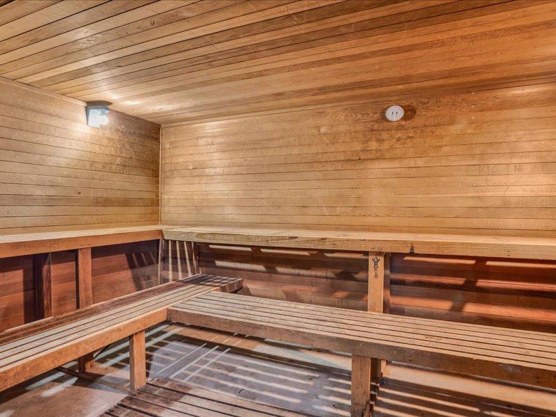 3400 Sullivan Ct #220, Modesto, CA 95356