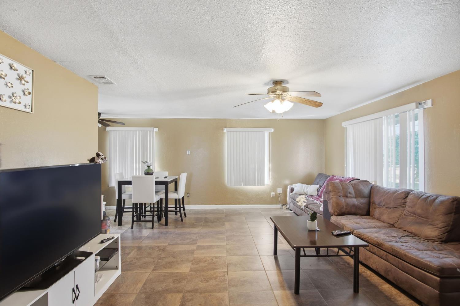 2406 S Walnut Rd, Turlock, CA 95380