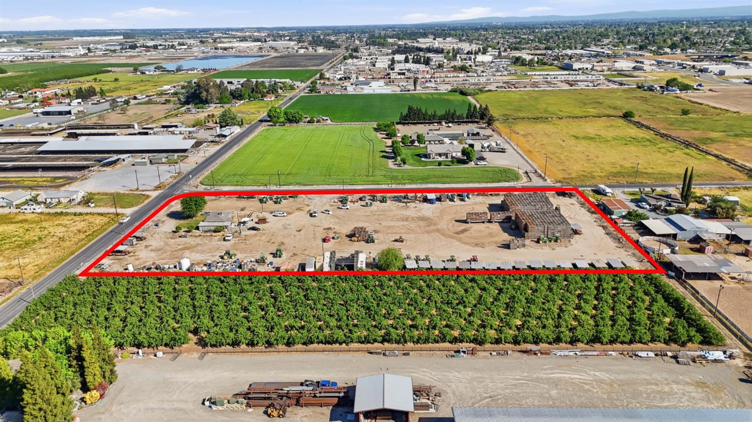 2406 S Walnut Rd, Turlock, CA 95380