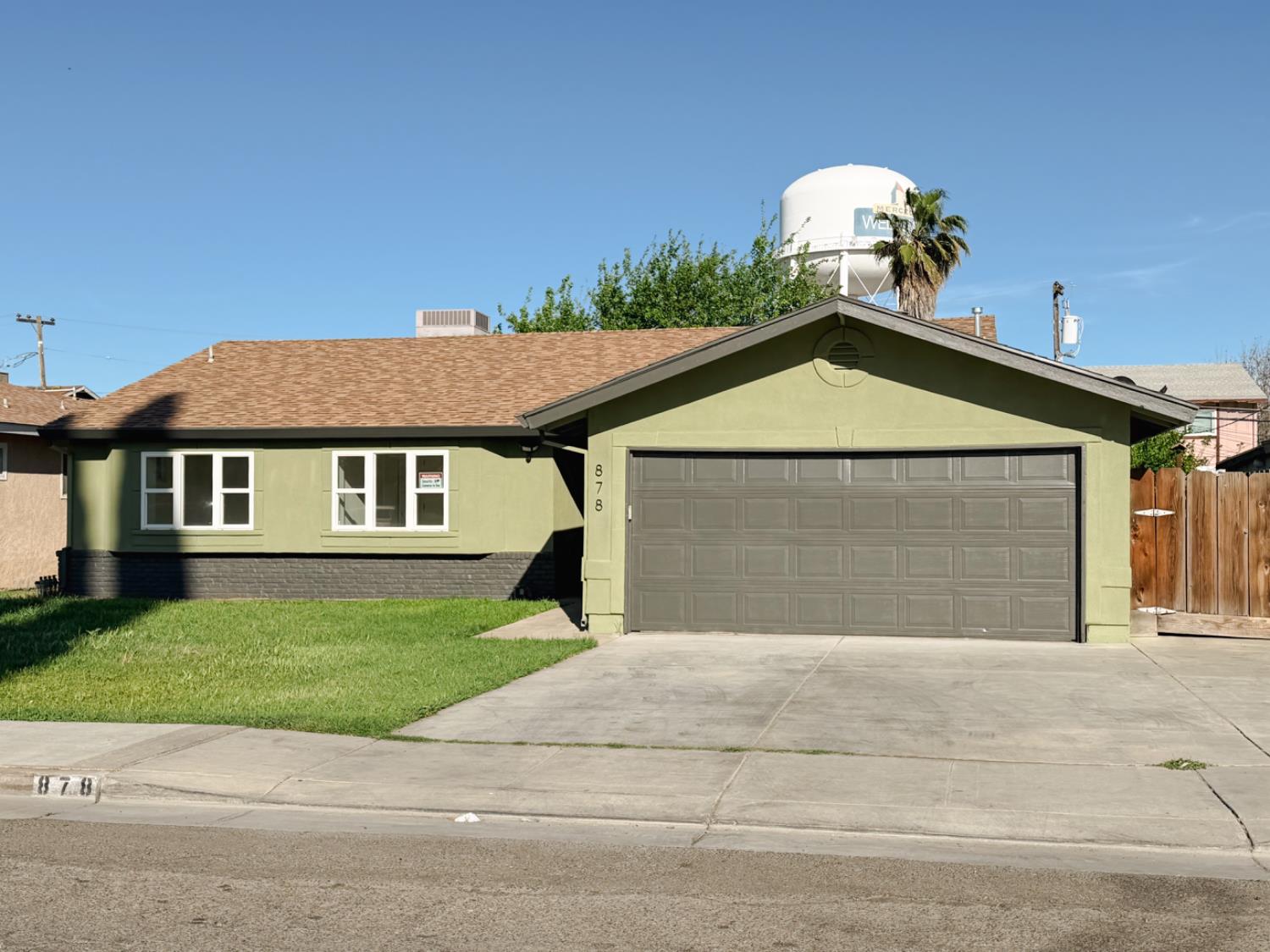 878 Carol Ave, Merced, CA 95341