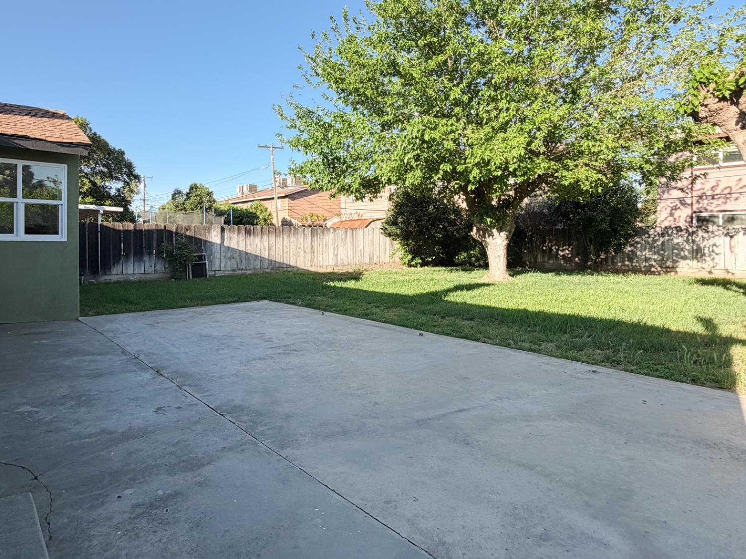 878 Carol Ave, Merced, CA 95341