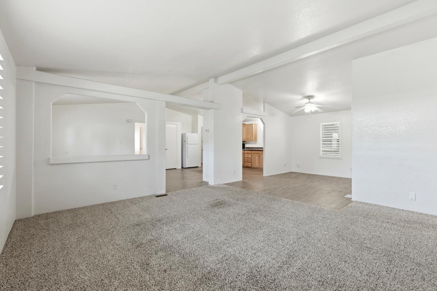 2113 Barrington Ln, Modesto, CA 95350