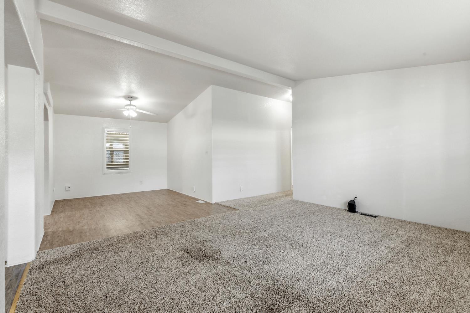 2113 Barrington Ln, Modesto, CA 95350