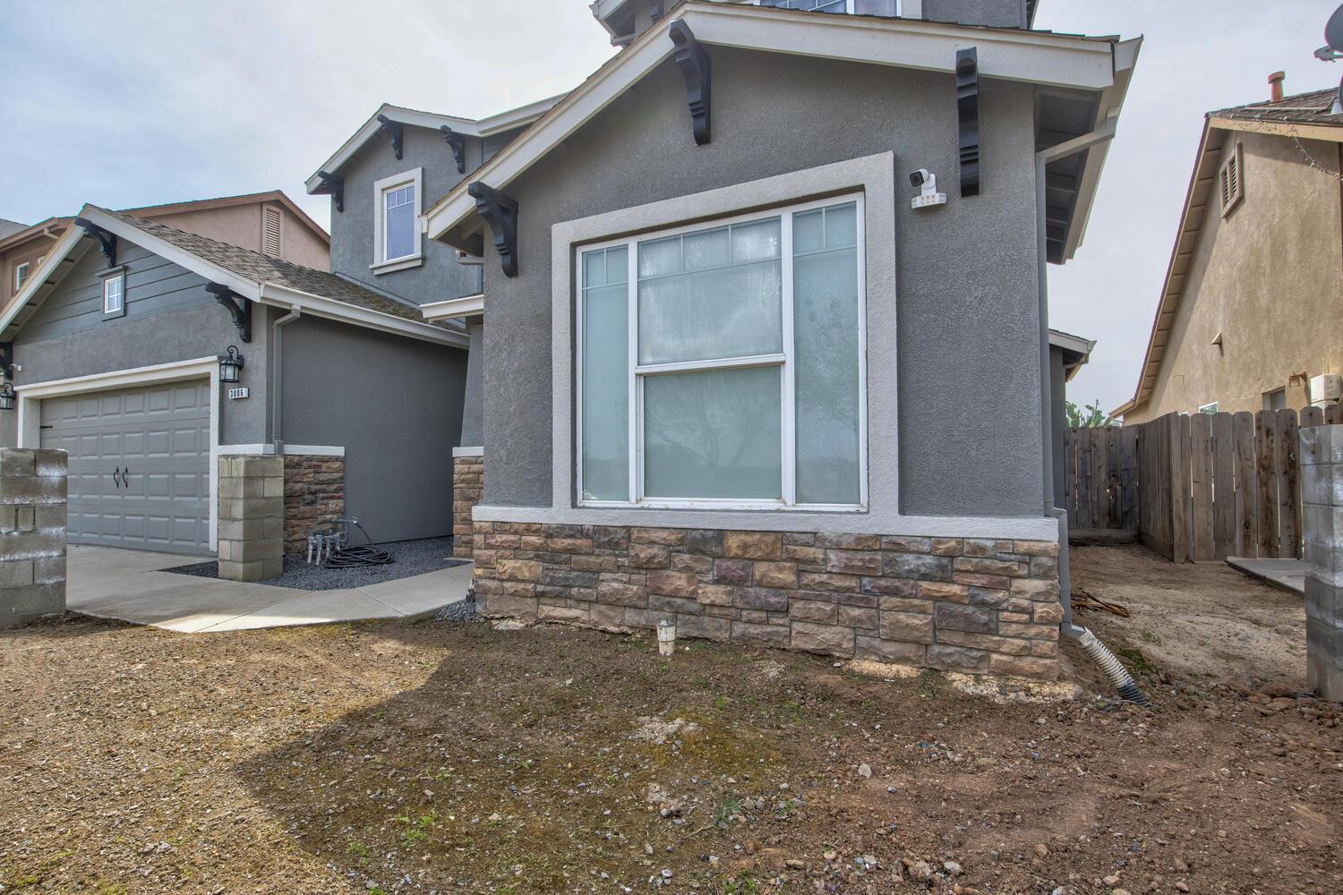 3006 Powers Ave, Riverbank, CA 95367